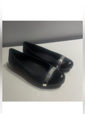 Crocs Cap Toe Mirror 7 Women's Size Black Ballet Slip On Comfort Flats